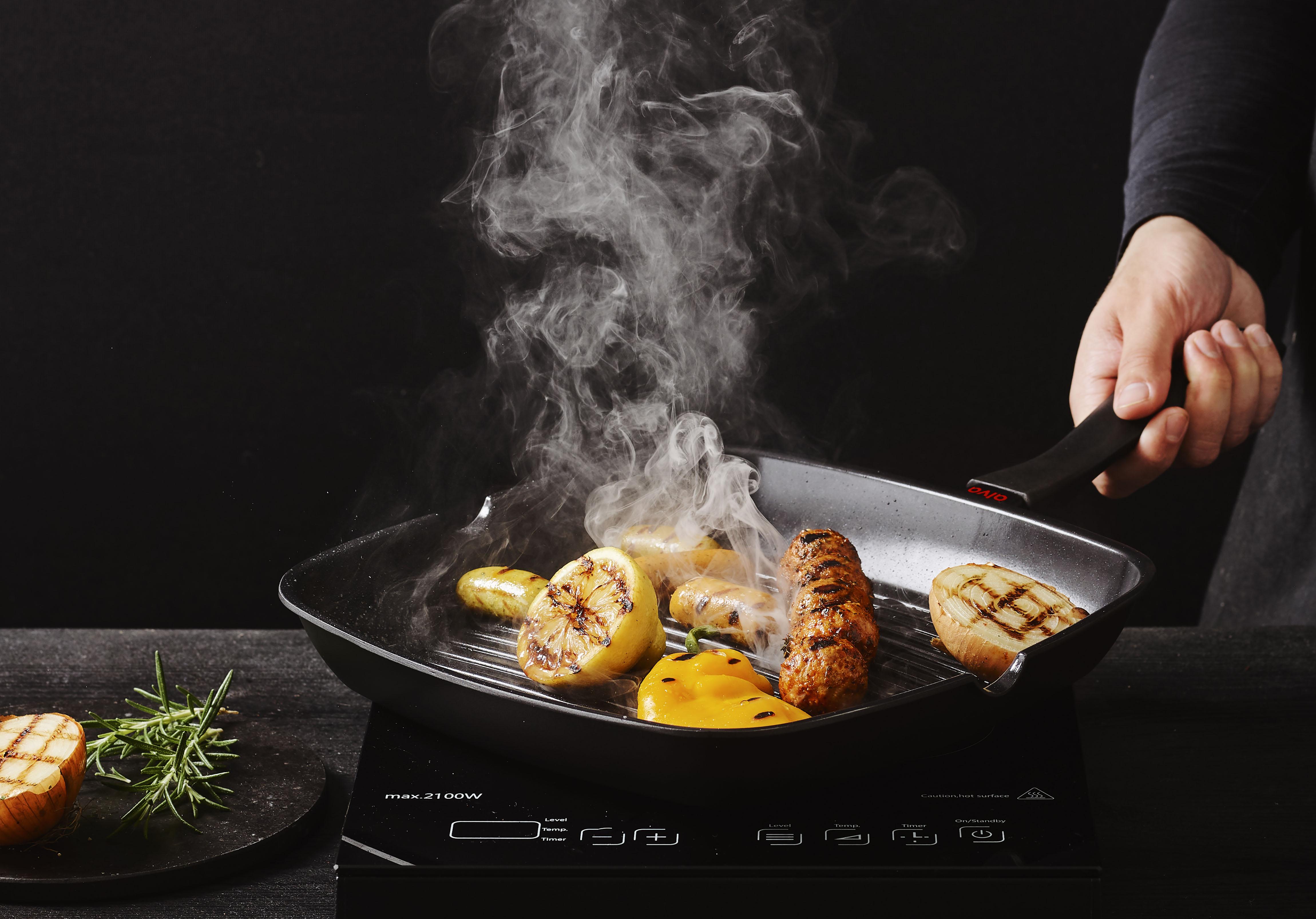 https://allinox.be/swfiles/files/non-stick-grillpan.jpg?nc=1658217511